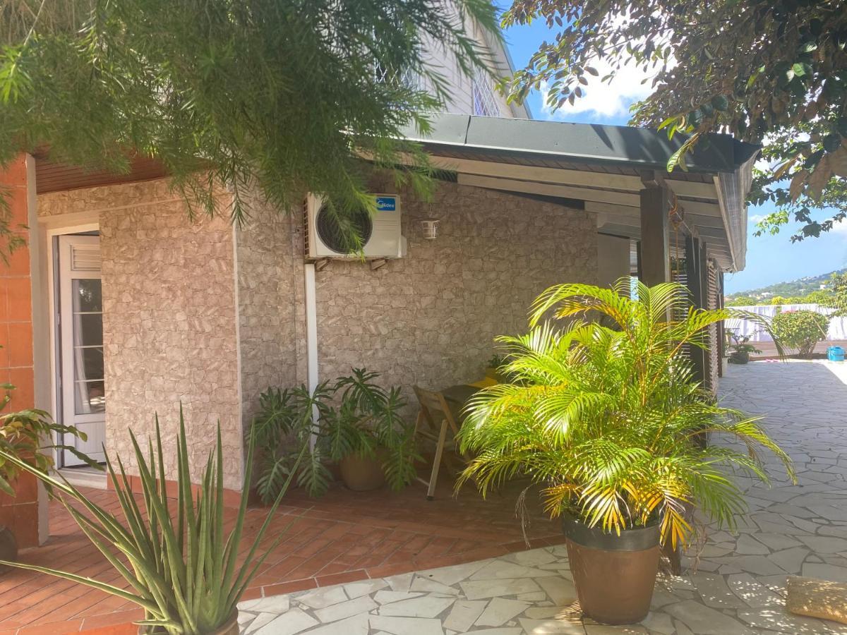 Appartement Au Pipiri Leve à Schoelcher Extérieur photo