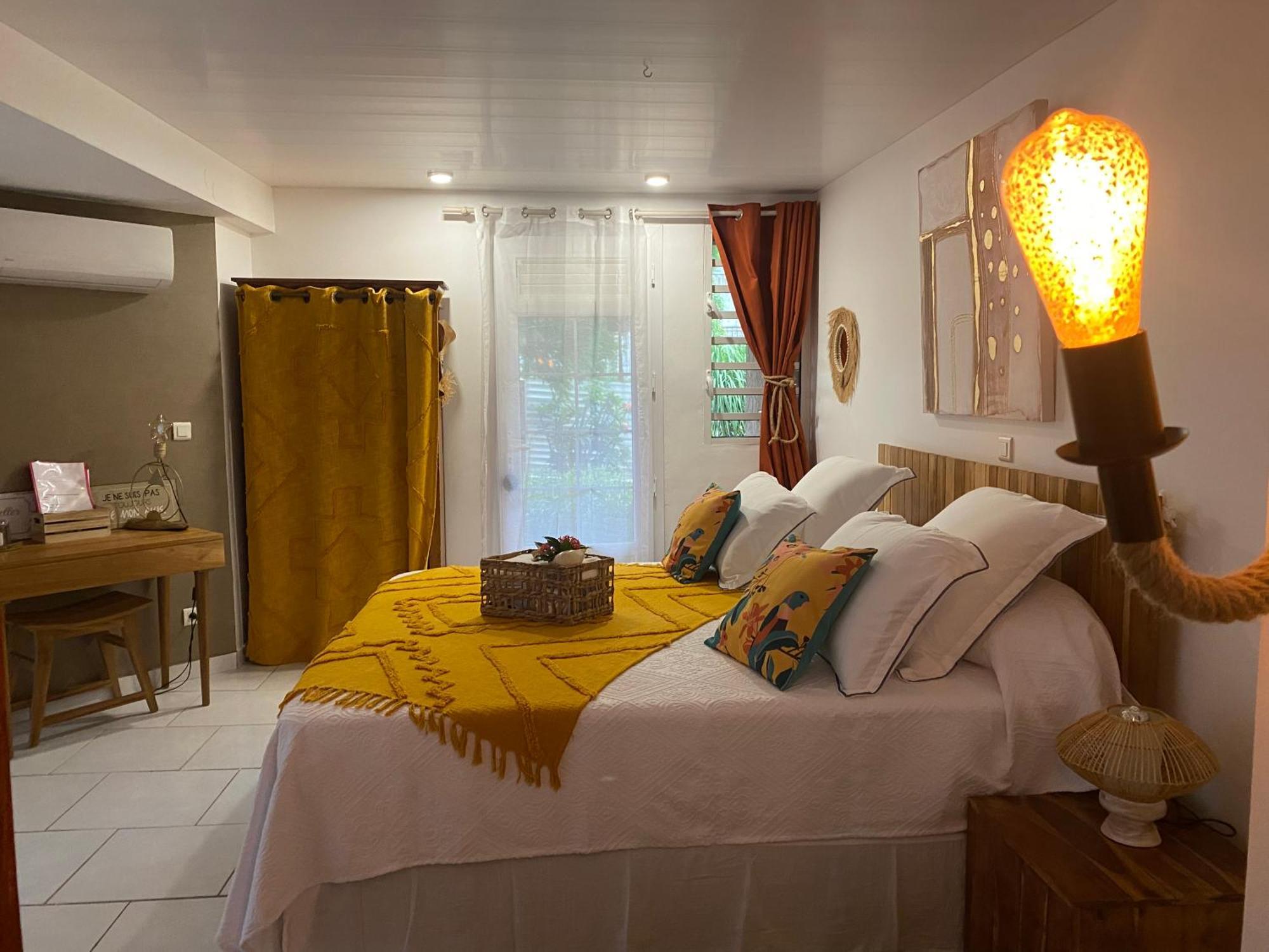 Appartement Au Pipiri Leve à Schoelcher Extérieur photo
