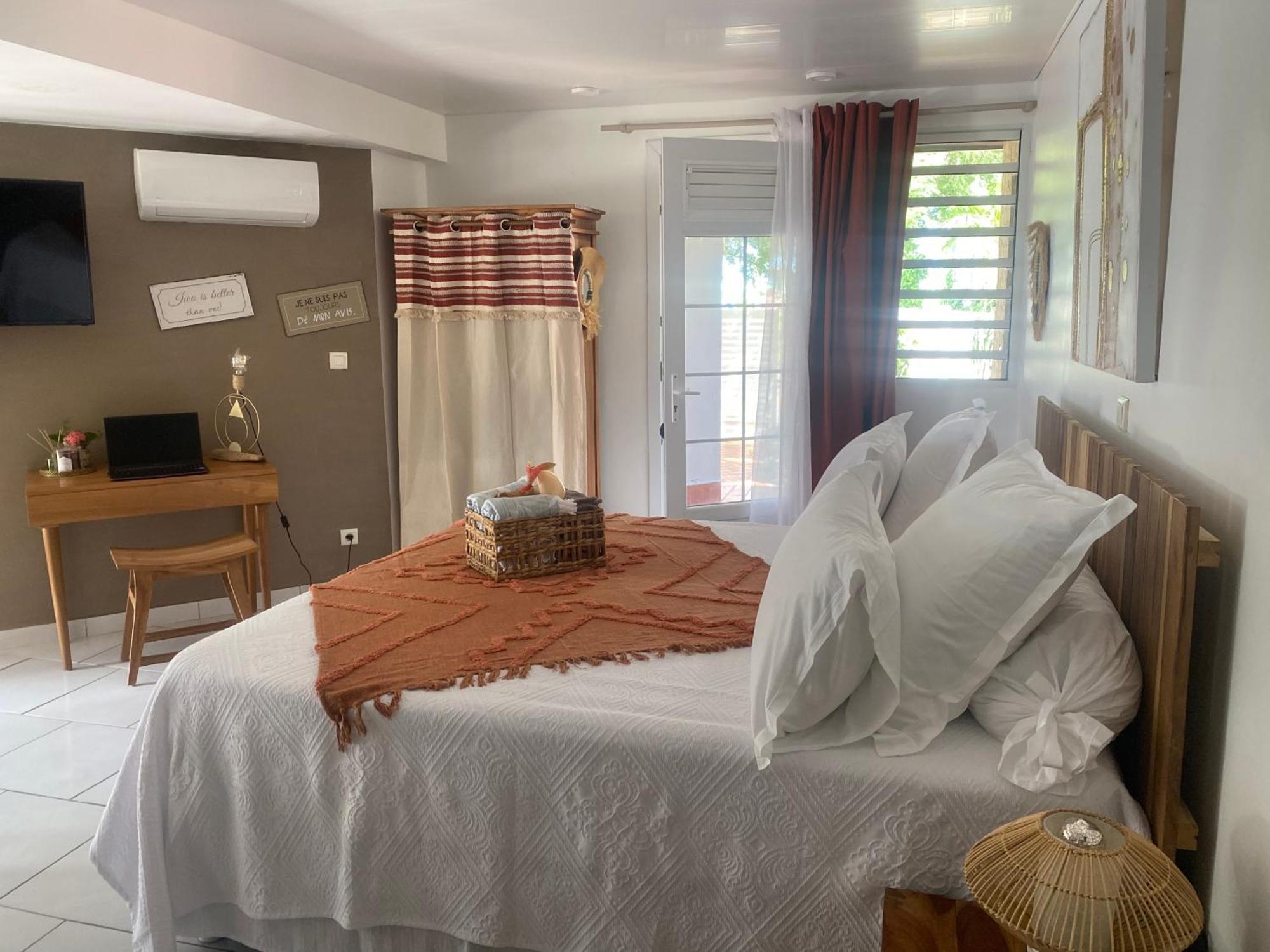 Appartement Au Pipiri Leve à Schoelcher Extérieur photo